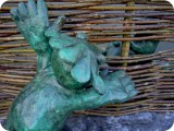 Die anderi Syte oder "eh lue"